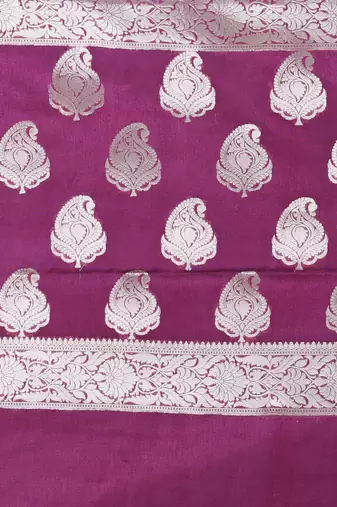 grey & magenta silk blend tie & dye saree with intricate border