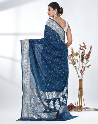 teal georgette saree with silver border and detailing 3