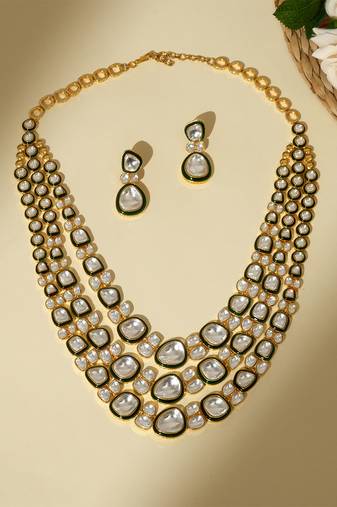 Gold plated kundan green enamel necklace set