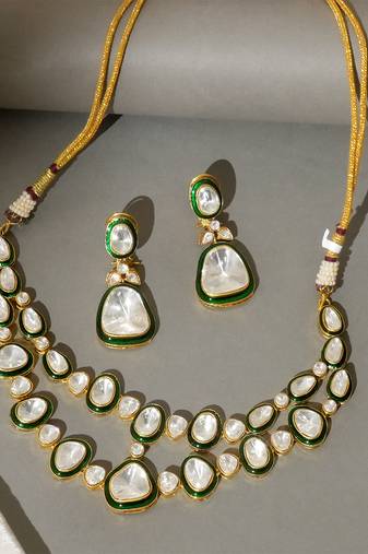 Gold plated kundan green enamel necklace set