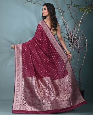 elegant fuchsia georgette saree with intricate silver zari work 3