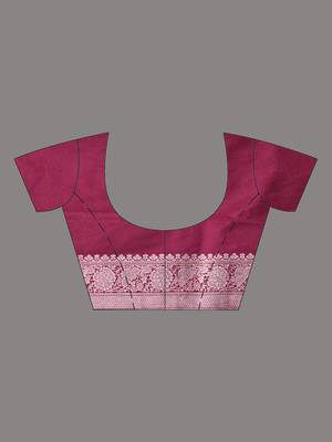 elegant fuchsia georgette saree with intricate silver zari work 4