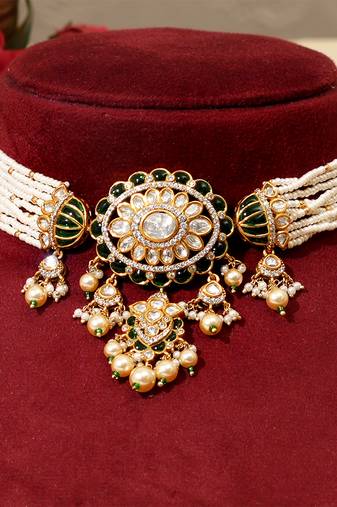 Gold plated kundan green stones choker necklace set