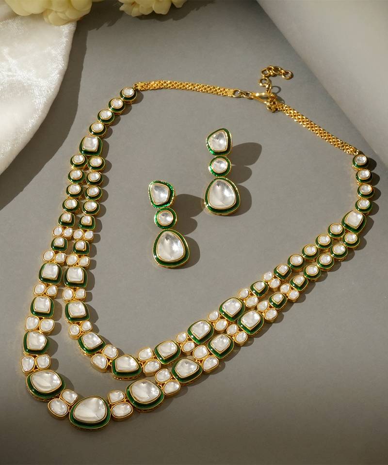 Gold plated kundan green enamel necklace set