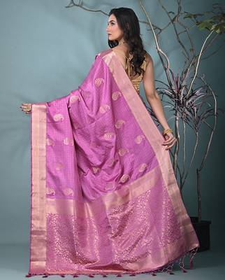 elegant lilac silk blend saree with intricate brocade work 3
