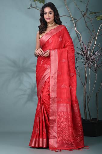 elegant red silk blend saree with intricate brocade work