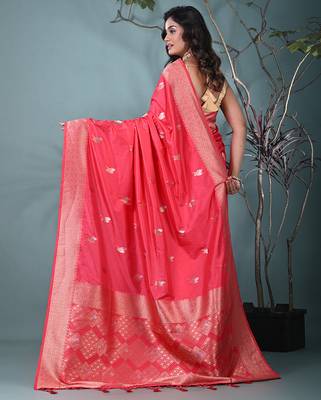 graceful punch pink silk blend blend saree with intricate zari work 3