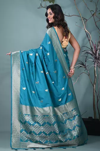 graceful sky blue silk blend blend saree with intricate zari work
