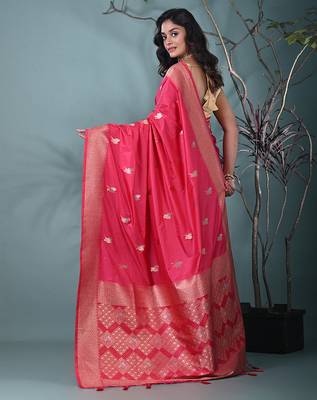 graceful fuchsia silk blend blend saree with intricate zari work 3