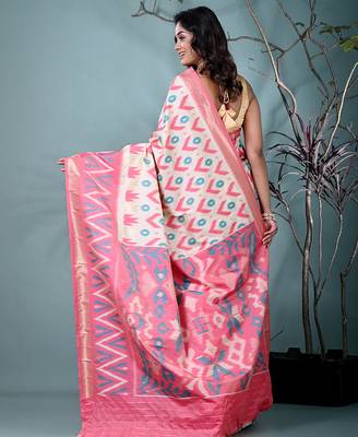 exquisite off white pochampally silk blend saree with vibrant ikat pattern 3