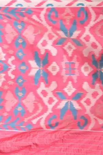 exquisite off white pochampally silk blend saree with vibrant ikat pattern