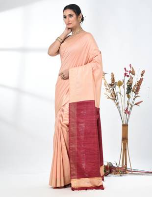peach viscose saree with gheecha pallu and golden border 2