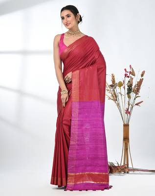 dark red viscose saree with gheecha pallu and golden border 2