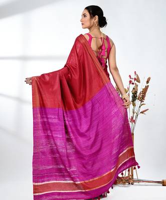 dark red viscose saree with gheecha pallu and golden border 3