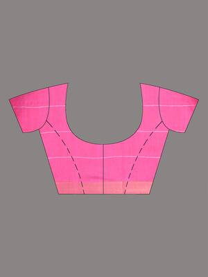 elegant pink art silk saree with checkered design 5
