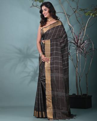 elegant brown art silk saree with checkered design 2