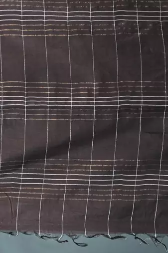 elegant brown art silk saree with checkered design