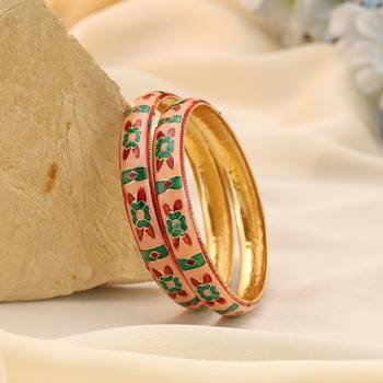 Multi color hand painted meenakari bangle 1