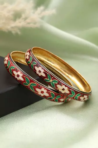 Multi color hand painted meenakari bangle