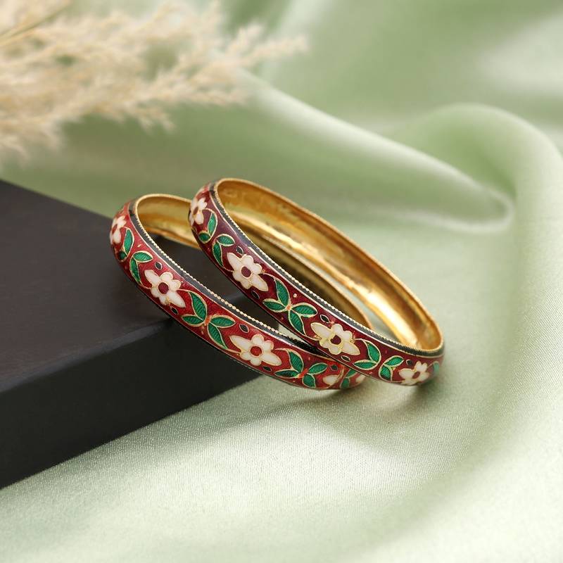Multi color hand painted meenakari bangle