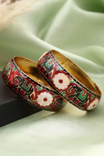 Multi color hand painted meenakari bangle
