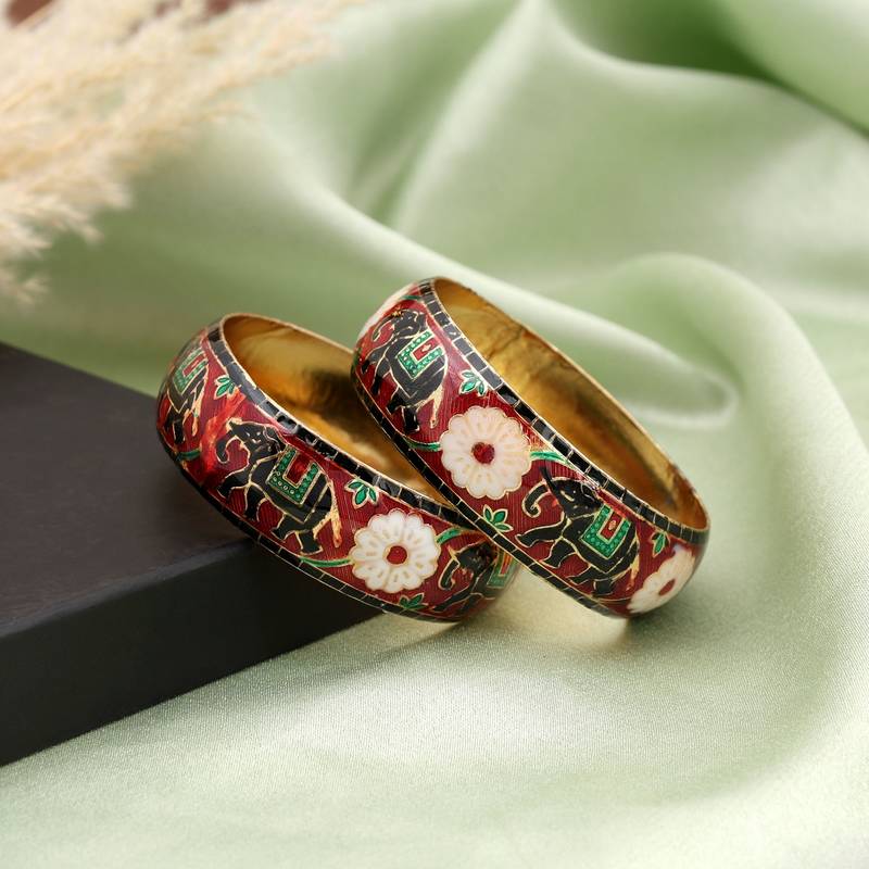 Multi color hand painted meenakari bangle