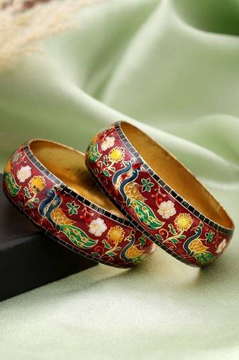 Multi color hand painted meenakari bangle
