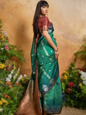 elegant weaving paper silk blend saree 2