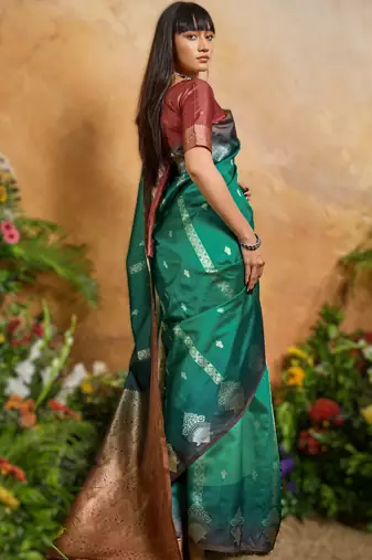 elegant weaving paper silk blend saree