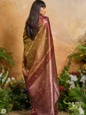 elegant weaving paper silk blend saree 2