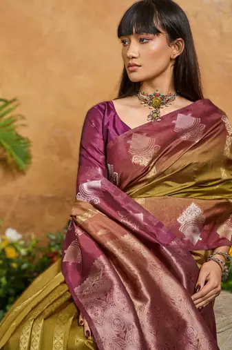 elegant weaving paper silk blend saree
