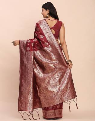 Maroon banarasi silk saree with blouse 2