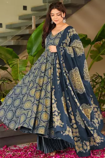 Teal muslin digital printed palazzo suit