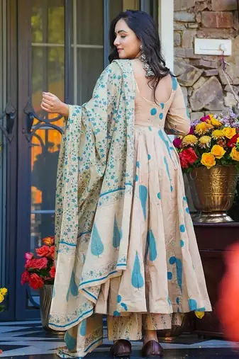 Off white muslin digital printed palazzo suit