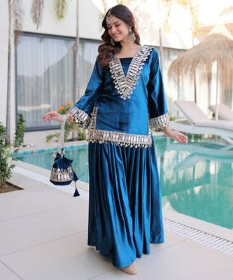 Rama velvet kurta pant set with batwa 1