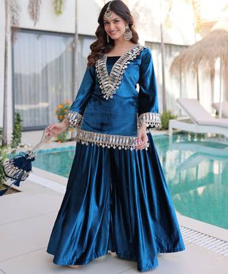 Rama velvet kurta pant set with batwa 6