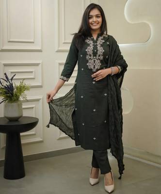 Mahendi ethnic cotton silk kurta set with dupatta 2