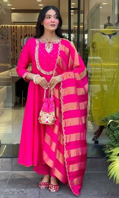 Pink ethnic cotton silk kurta set with dupatta 1