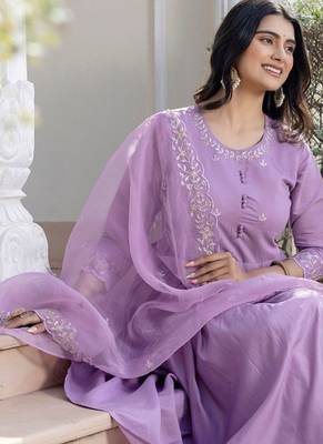 Lavender rayon embroidery suit 3