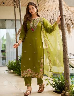 Mahendi rayon embroidery suit 4