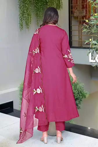 Pink chanderi embroidered kurta pant set
