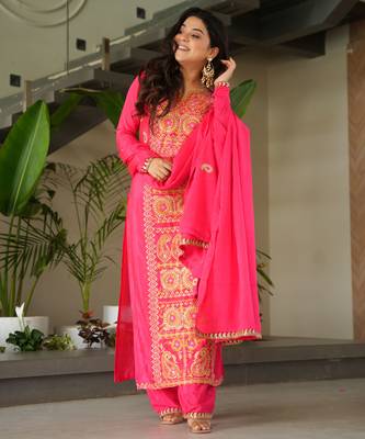 Gajri chinon embroidery suit  5