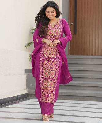 Magenta chinon embroidery suit  5