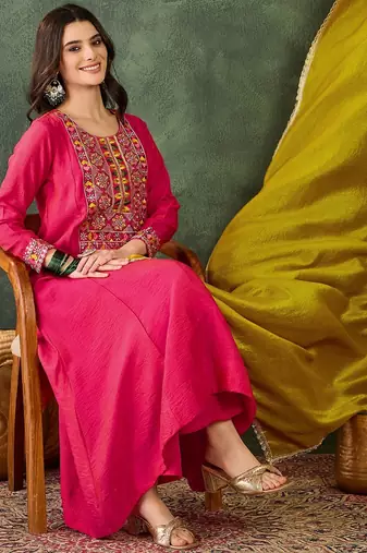 Gajri vichitra silk embroidery suit
