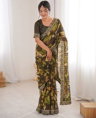 mahendi marble patta stylish festive special saree 4