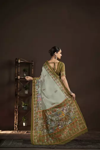 pista crepe silk blend foil printed saree
