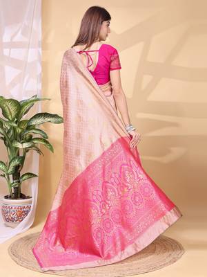 pink lichi art silk blend woven saree 2