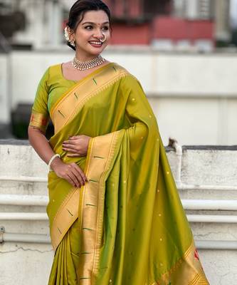 mahendi soft silk blend woven paithani cultural rich saree 3