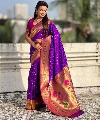 purple soft silk blend woven partywear saree 4