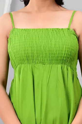 parrot green solid fit and flare maxi dress for casual wear